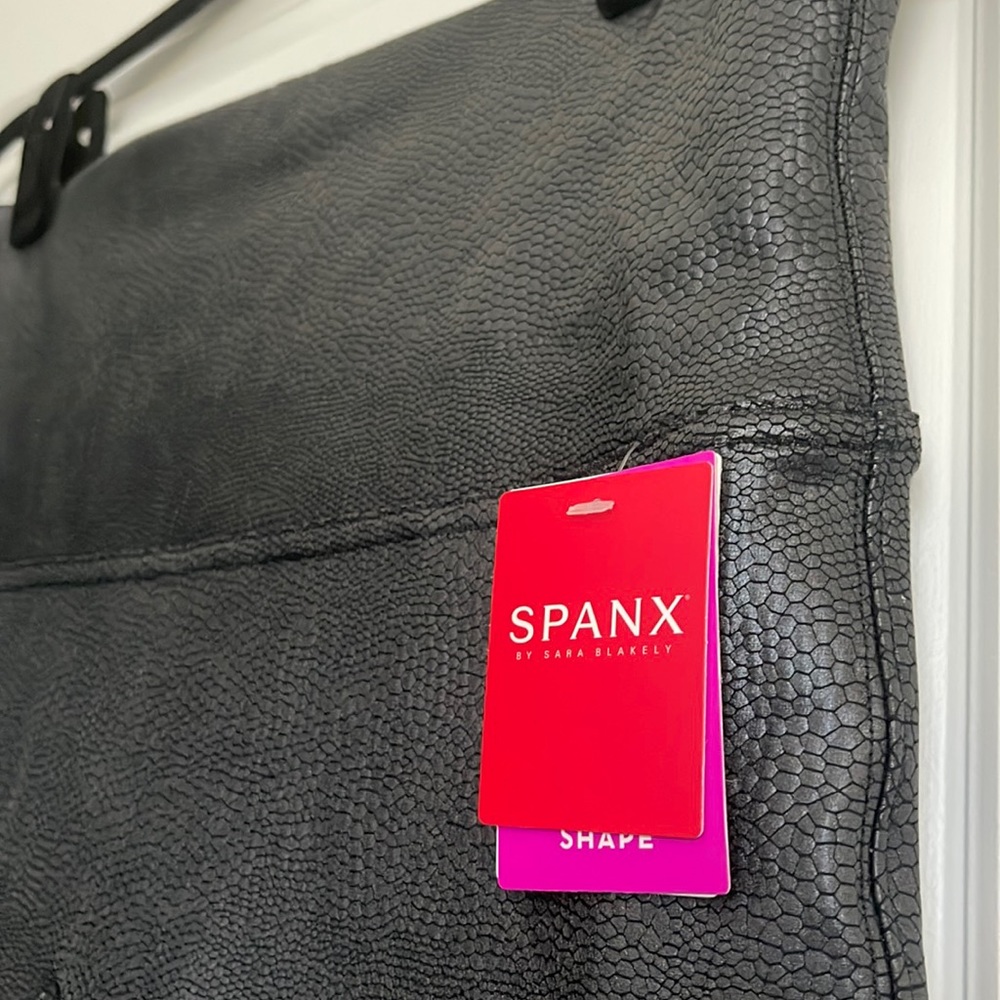 NWT Spanx Faux Leather Leggings